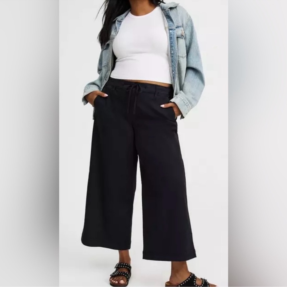 Torrid Classic Black Wide-Leg Pants